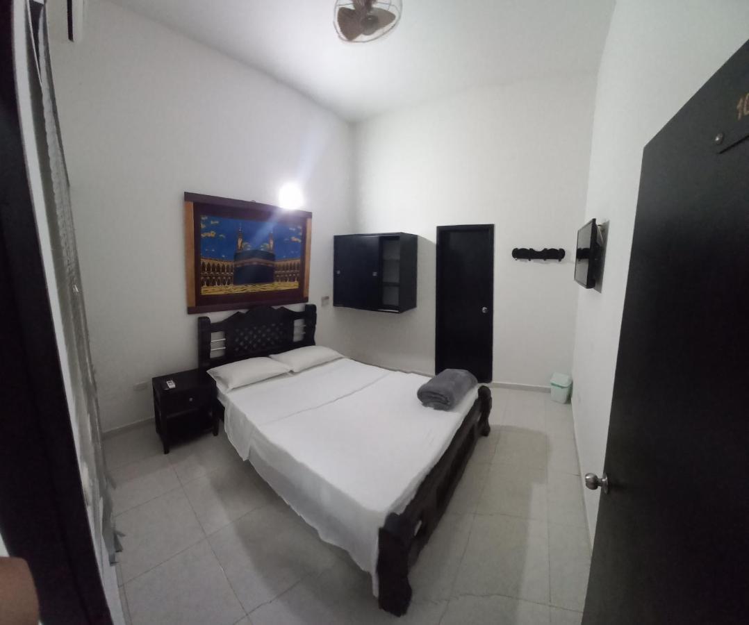 Hotel San Adolfo Carepa Bagian luar foto