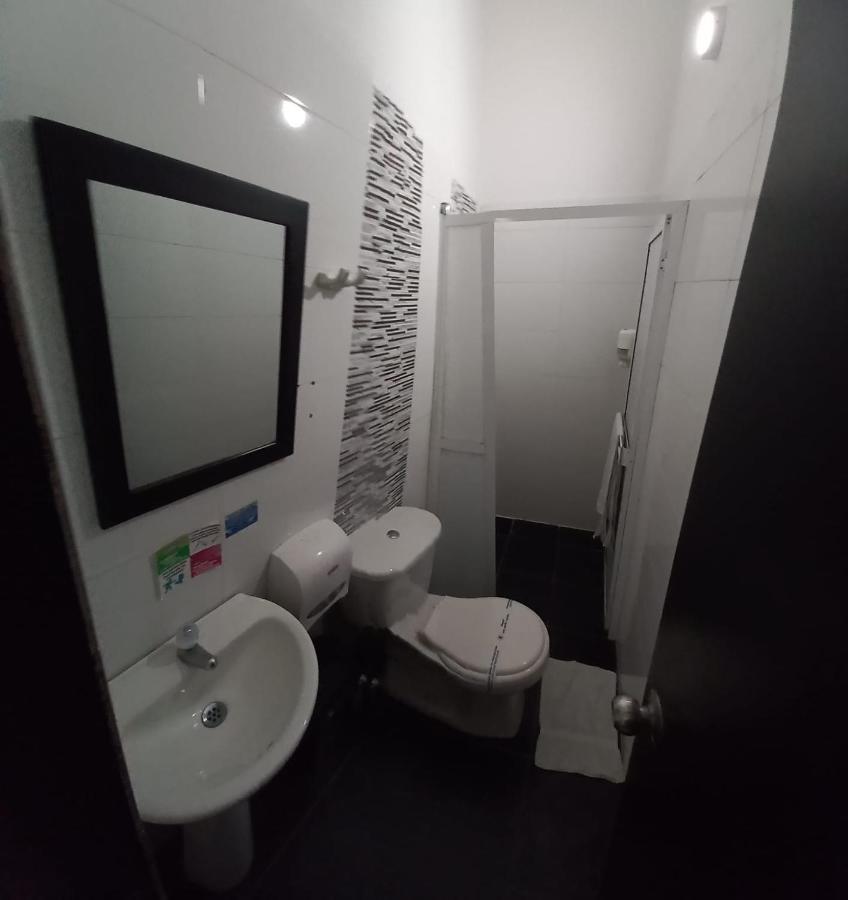 Hotel San Adolfo Carepa Bagian luar foto