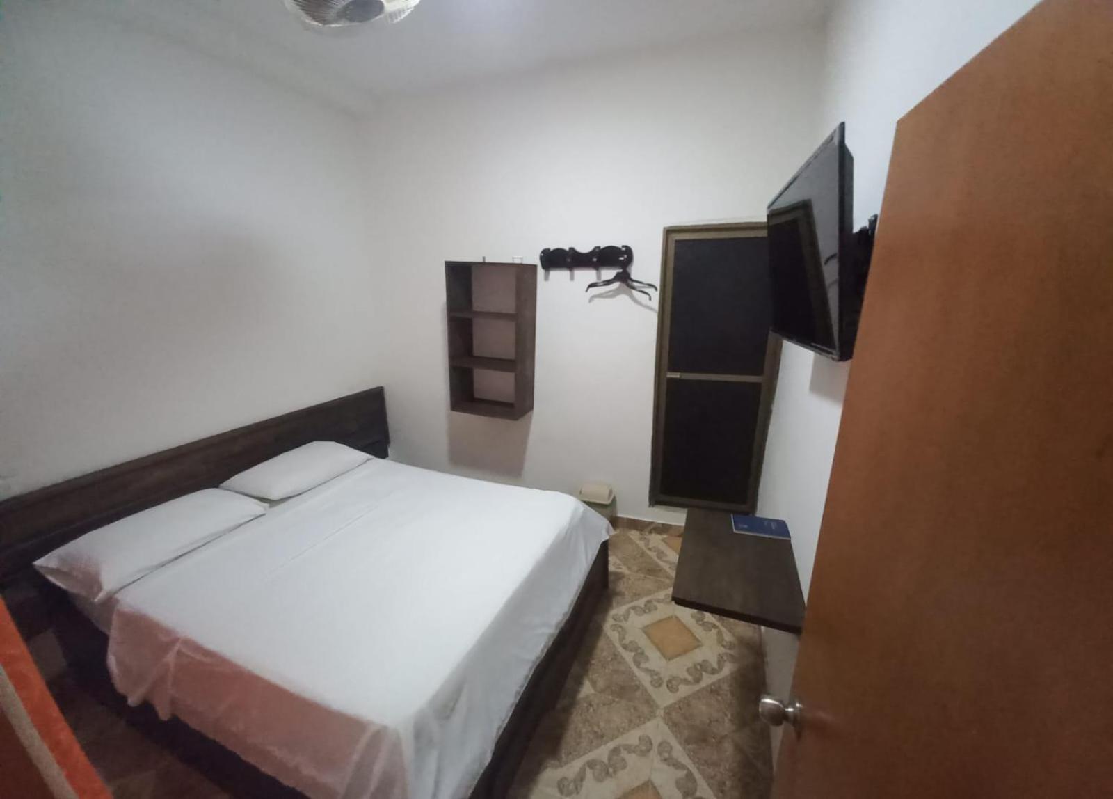 Hotel San Adolfo Carepa Bagian luar foto